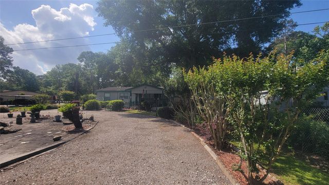 17822 Shaw Circle, Conroe, TX 77302