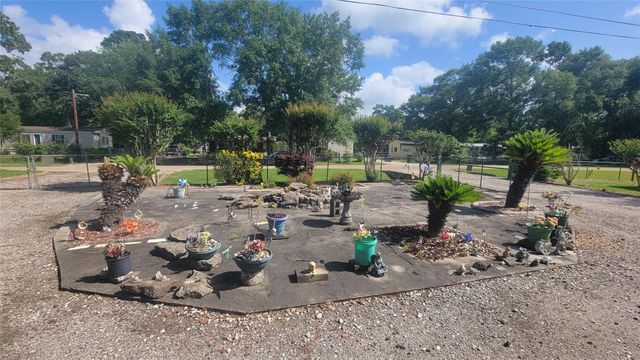 17822 Shaw Circle, Conroe, TX 77302