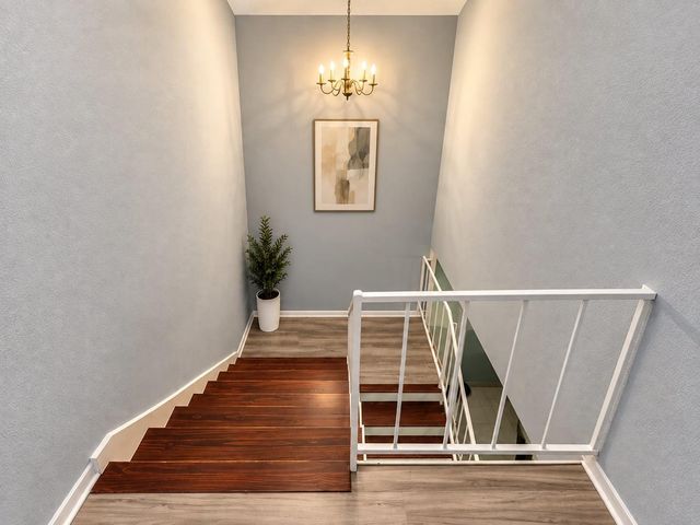 10112 Beekman Place Drive, Houston, TX 77043
