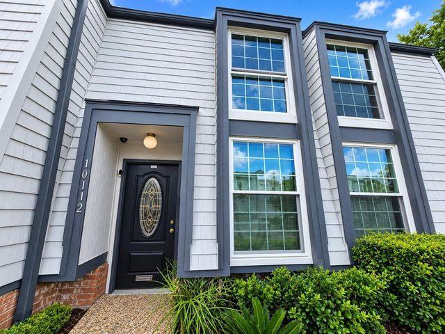 10112 Beekman Place Drive, Houston, TX 77043