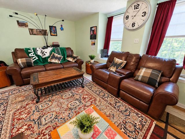 10112 Beekman Place Drive, Houston, TX 77043