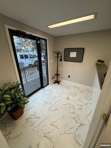 308 Union Boulevard, Totowa, NJ 07512