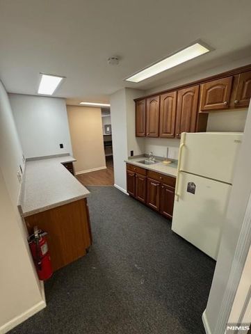 308 Union Boulevard, Totowa, NJ 07512