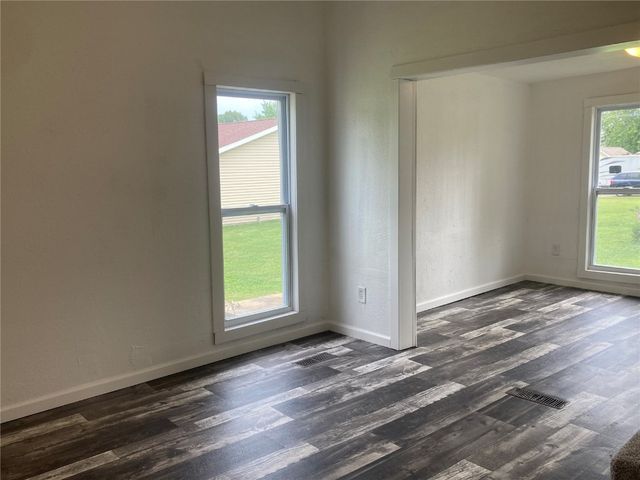 1002 S 8th Avenue, Vinton, IA 52349