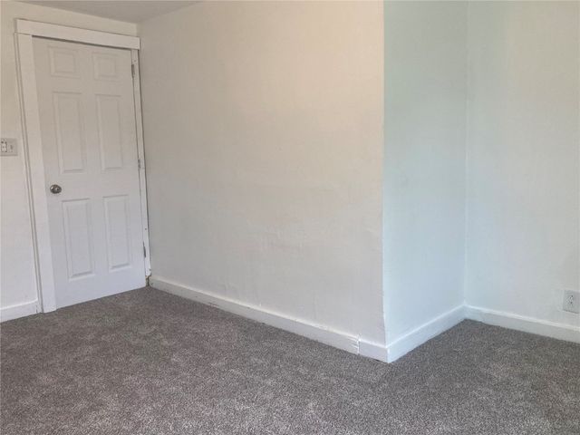 1002 S 8th Avenue, Vinton, IA 52349