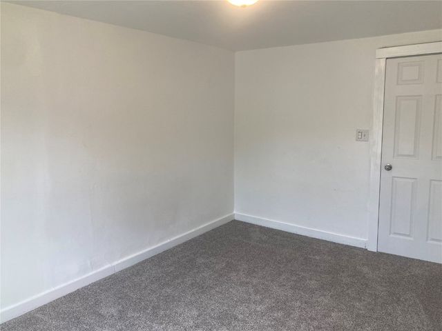 1002 S 8th Avenue, Vinton, IA 52349