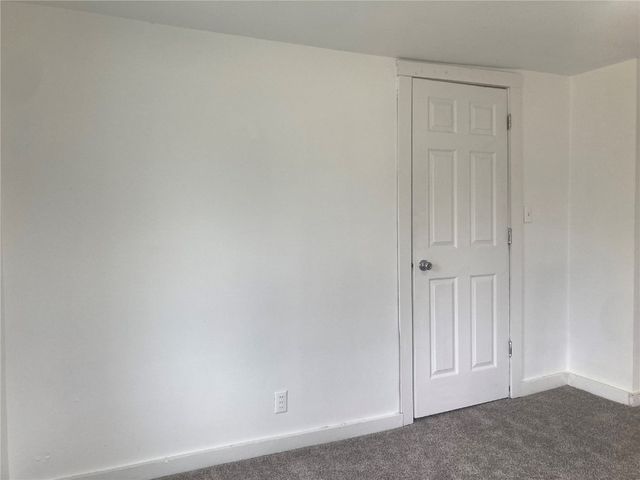 1002 S 8th Avenue, Vinton, IA 52349