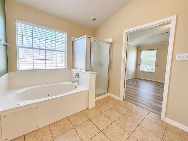 155 Birdwell LN, Buda, TX 78610