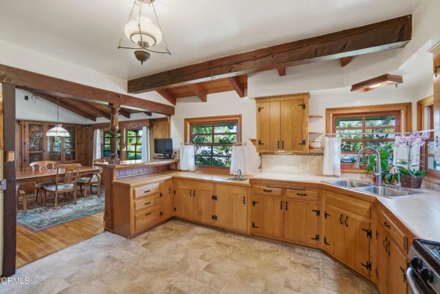 189 Teloma Drive, Ventura, CA 93003