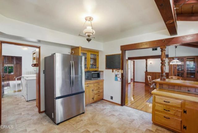 189 Teloma Drive, Ventura, CA 93003