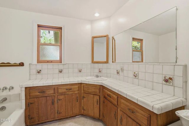 189 Teloma Drive, Ventura, CA 93003