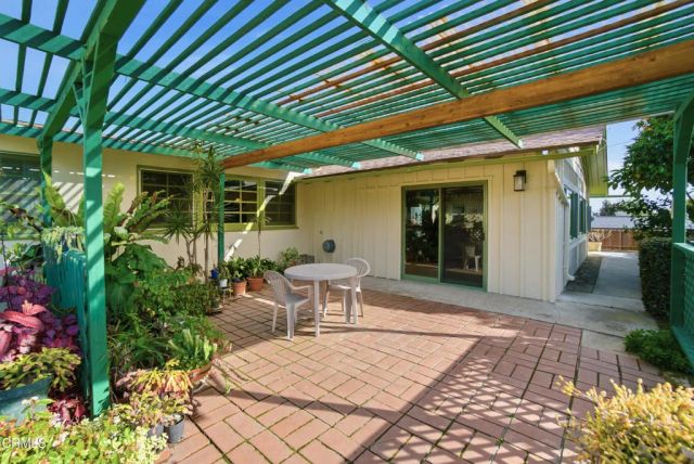 189 Teloma Drive, Ventura, CA 93003