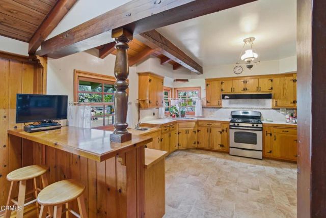 189 Teloma Drive, Ventura, CA 93003