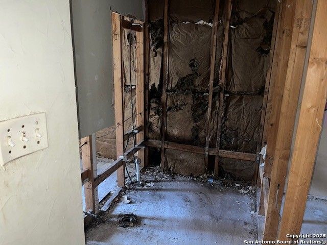 841 Garden Meadow, Universal City, TX 78148