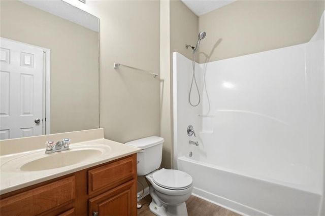 116 Wellsley Court, Dallas, GA 30132