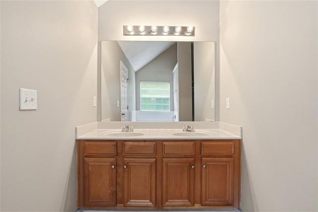 116 Wellsley Court, Dallas, GA 30132