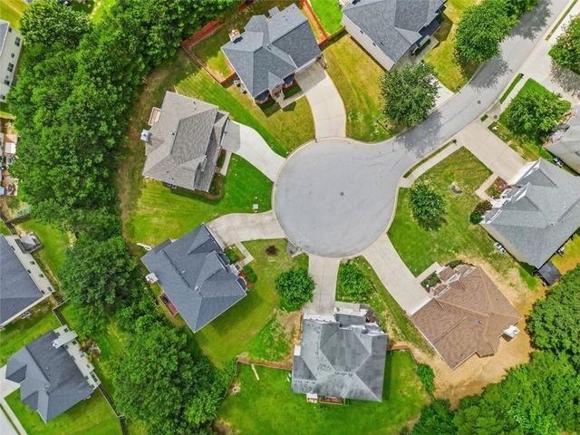 116 Wellsley Court, Dallas, GA 30132
