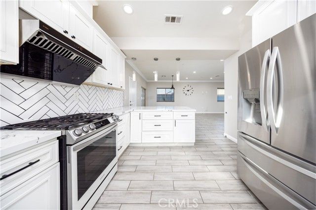 1456 W 11th, Pomona, CA 91766