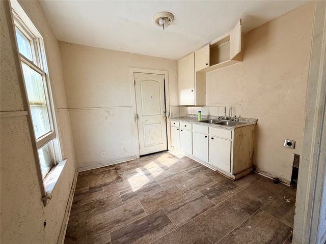 5408 Como Drive, Fort Worth, TX 76107