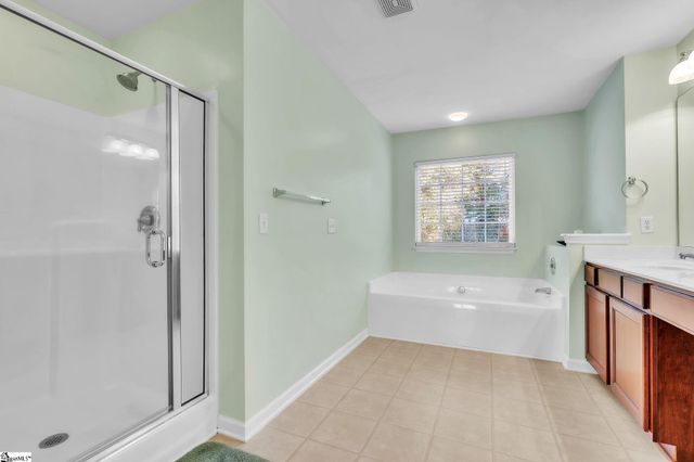 214 Horsepen Way, Simpsonville, SC 29681