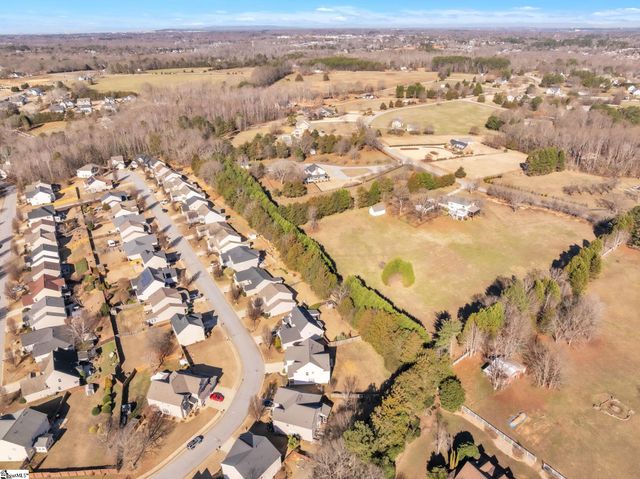 214 Horsepen Way, Simpsonville, SC 29681