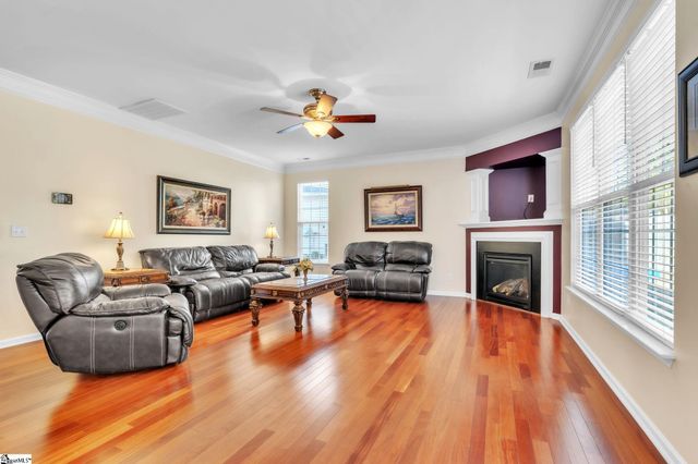 214 Horsepen Way, Simpsonville, SC 29681