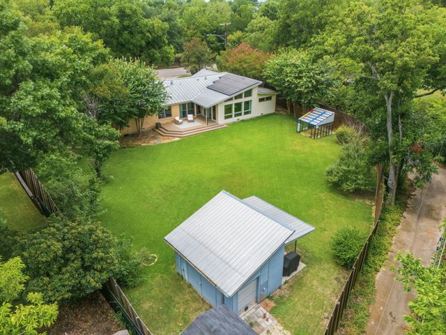 9422 Hermosa Drive, Dallas, TX 75218