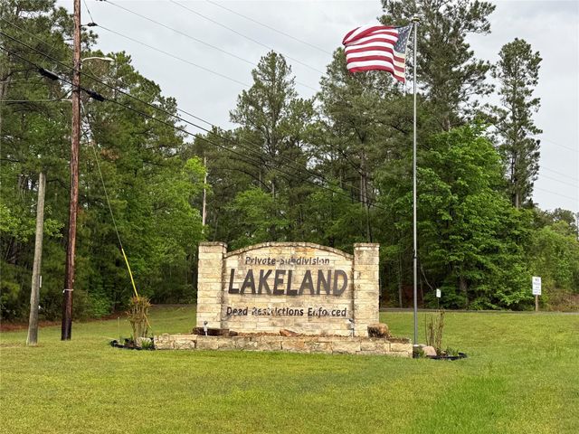 25 Ridge Top Drive, Huntsville, TX 77320
