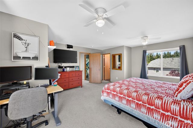 2753 SW Egret Street, Port Orchard, WA 98367