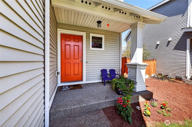 2753 SW Egret Street, Port Orchard, WA 98367