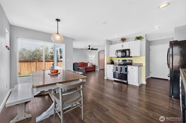 2753 SW Egret Street, Port Orchard, WA 98367