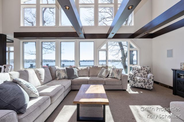 7220 Wilkinson Drive, Rockford, MI 49341