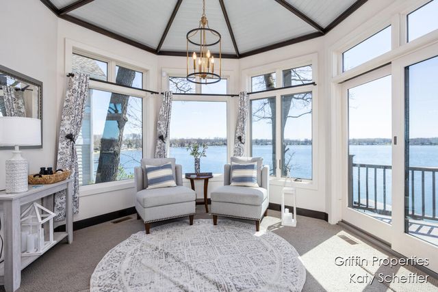 7220 Wilkinson Drive, Rockford, MI 49341