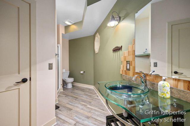 7220 Wilkinson Drive, Rockford, MI 49341