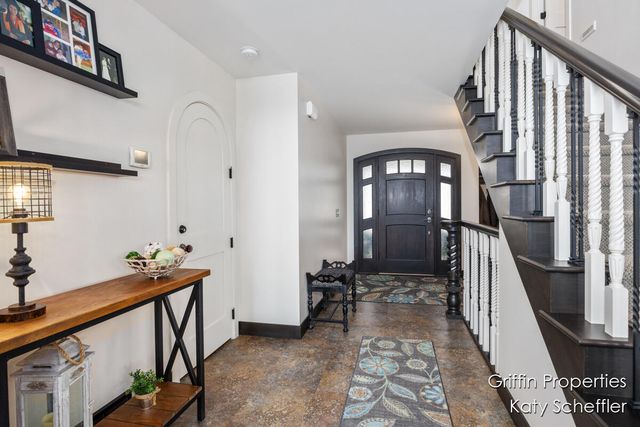 7220 Wilkinson Drive, Rockford, MI 49341