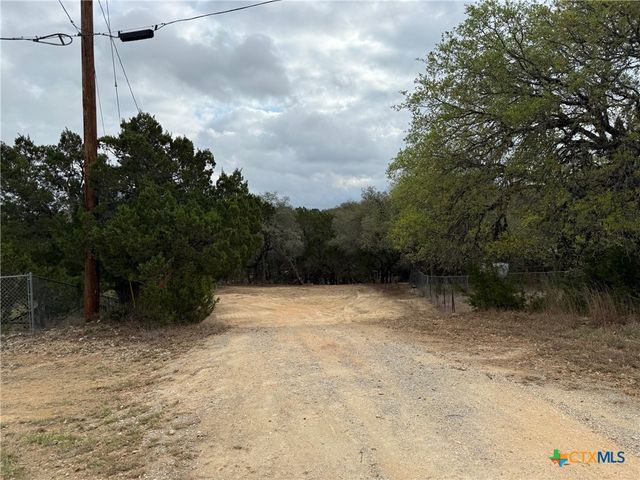 1456 Songbird Drive, Canyon Lake, TX 78133