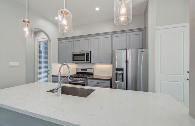 8903 Spring Knoll Forest Drive, Houston, TX 77080