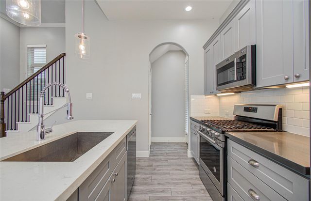 8903 Spring Knoll Forest Drive, Houston, TX 77080
