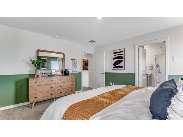 1101 Trilling Dr, Windsor, CO 80550