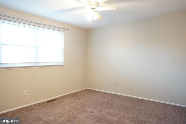 139 EAVES MILL RD, Medford, NJ 08055