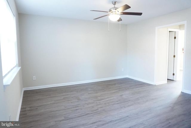 139 EAVES MILL RD, Medford, NJ 08055