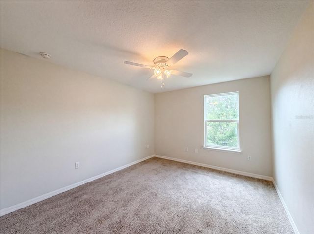 4876 GRASSY KNOLL DRIVE, Tavares, FL 32778