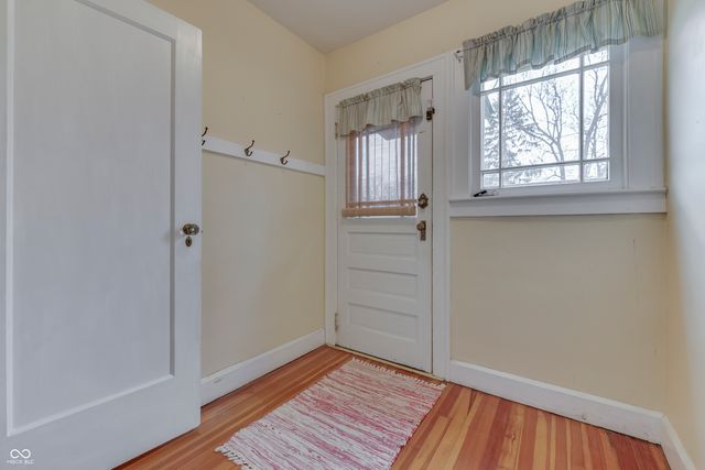 328 N Ridgeview Drive, Indianapolis, IN 46219