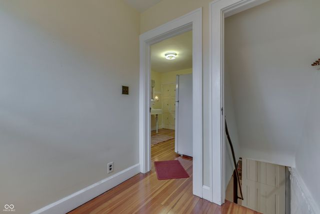 328 N Ridgeview Drive, Indianapolis, IN 46219