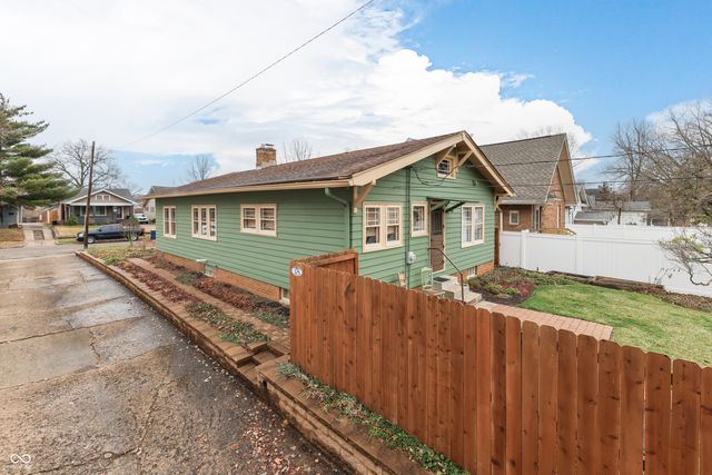 328 N Ridgeview Drive, Indianapolis, IN 46219