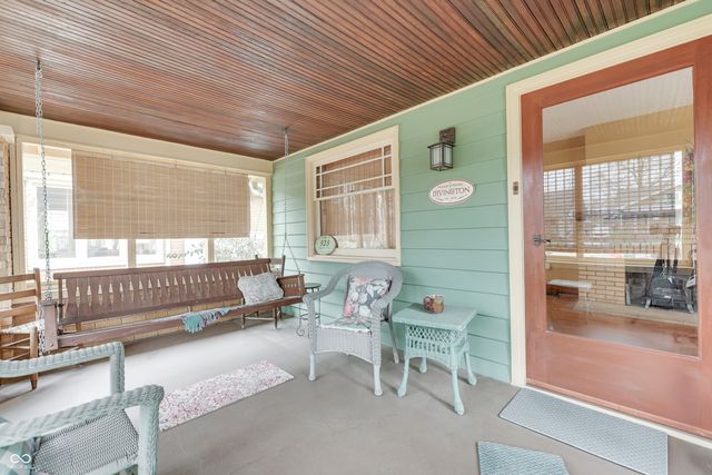 328 N Ridgeview Drive, Indianapolis, IN 46219