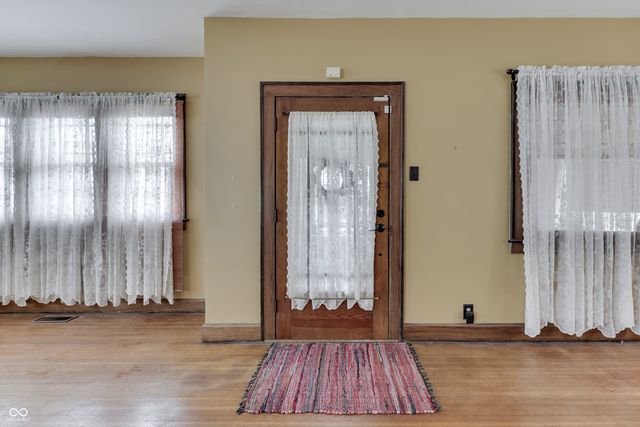 328 N Ridgeview Drive, Indianapolis, IN 46219