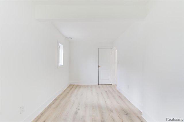 27740 Bohnhoff Street, Roseville, MI 48066