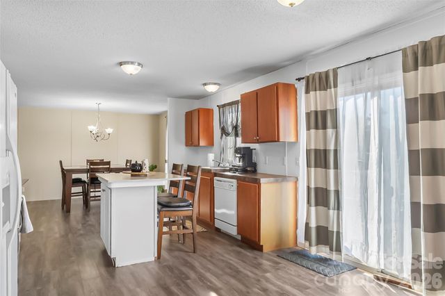 5013 Angelina Drive, Dallas, NC 28034