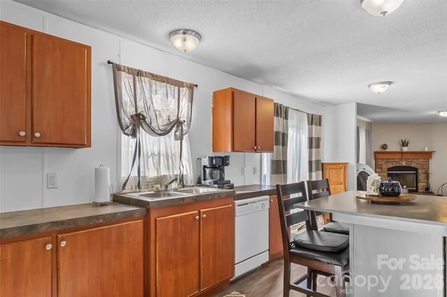 5013 Angelina Drive, Dallas, NC 28034